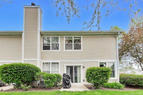 Tiny photo for 903 Sheridan Circle, Naperville, IL 60563 (MLS # 12639065)