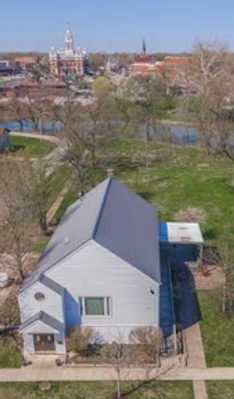 Tiny photo for 101 E Grove Street, Pontiac, IL 61764 (MLS # 12416953)