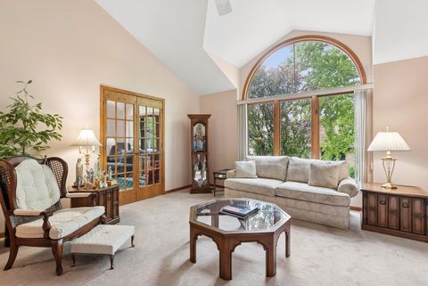 Tiny photo for 11135 Shenandoah Drive, Orland Park, IL 60467 (MLS # 12655913)