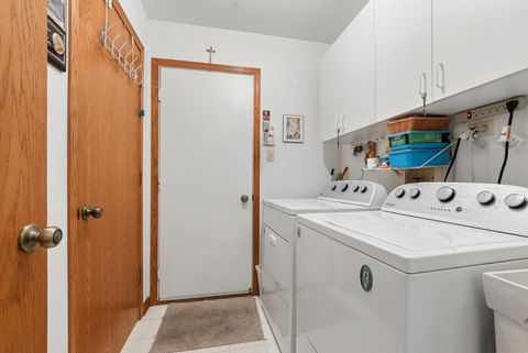 Tiny photo for 11135 Shenandoah Drive, Orland Park, IL 60467 (MLS # 12655913)