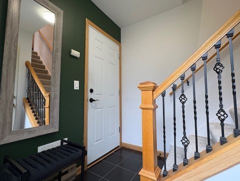 Tiny photo for 160 Inverness Court #A, Elk Grove Village, IL 60007 (MLS # 12502990)