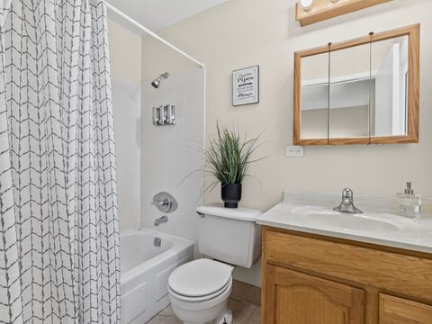 Tiny photo for 1124 LOVELL Court, Elk Grove Village, IL 60007 (MLS # 12446602)