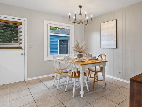 Tiny photo for 1124 LOVELL Court, Elk Grove Village, IL 60007 (MLS # 12446602)