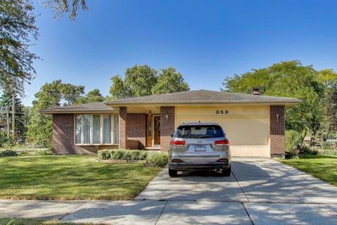 Photo of 858 Academy Avenue, Matteson, IL 60443 (MLS # 12544622)