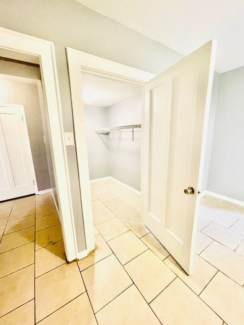 Tiny photo for 2300 W Granville Avenue #G, Chicago, IL 60659 (MLS # 12431476)