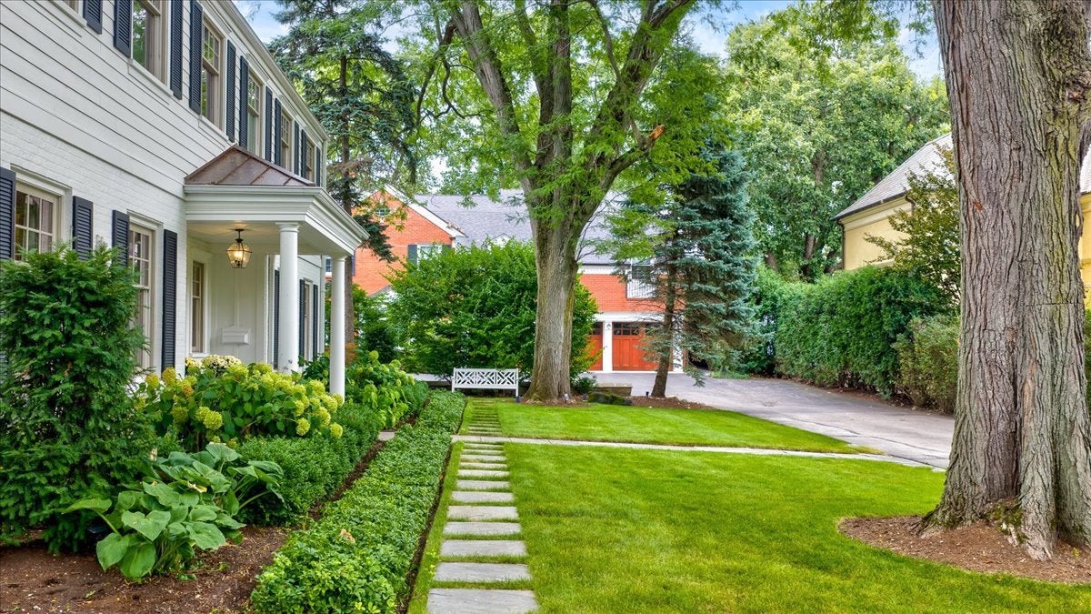 431 Sheridan Road