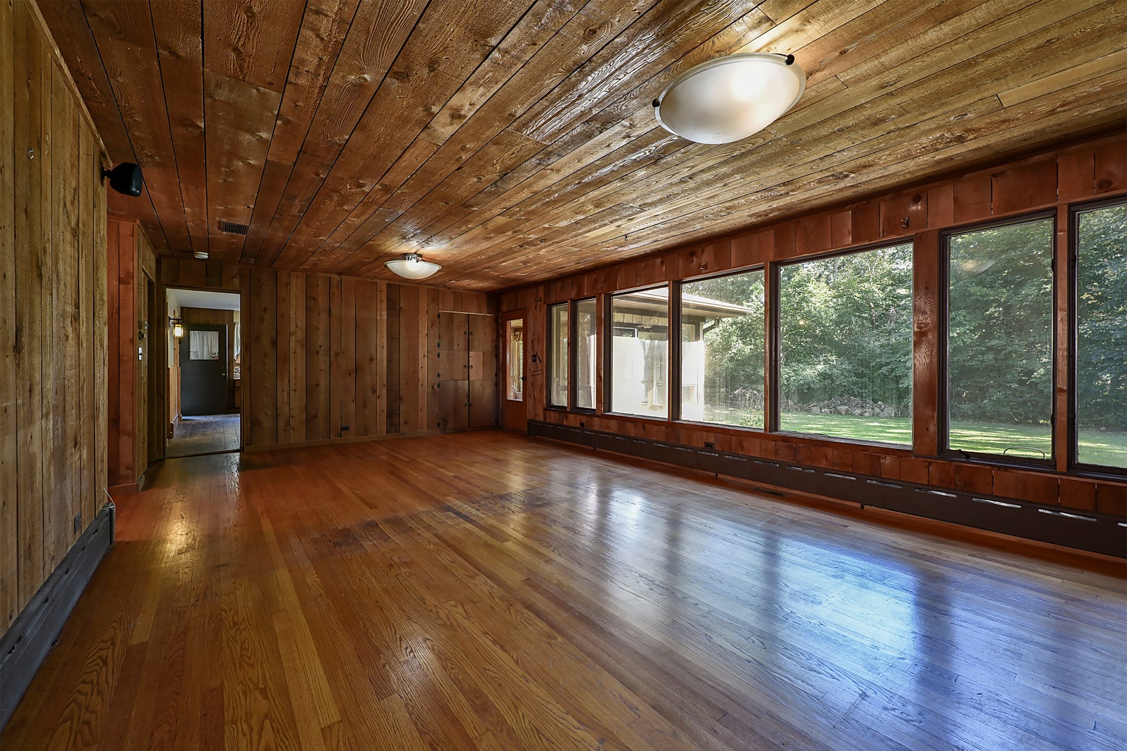 105 Lomond Drive