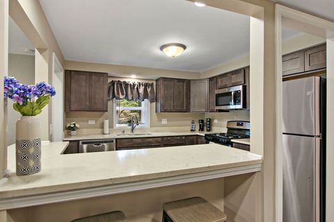 Tiny photo for 26211 W Forest Court, Antioch, IL 60002 (MLS # 12611311)