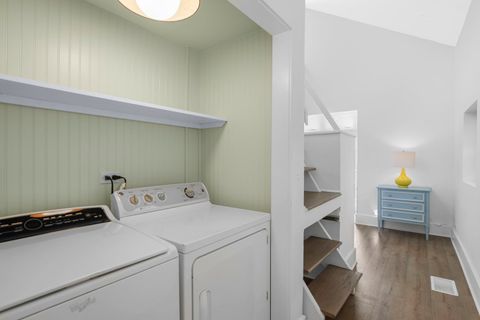 Tiny photo for 2037 W MCLEAN Avenue, Chicago, IL 60647 (MLS # 12571454)