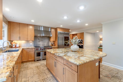 Tiny photo for 883 Oak Drive, Glencoe, IL 60022 (MLS # 12781591)