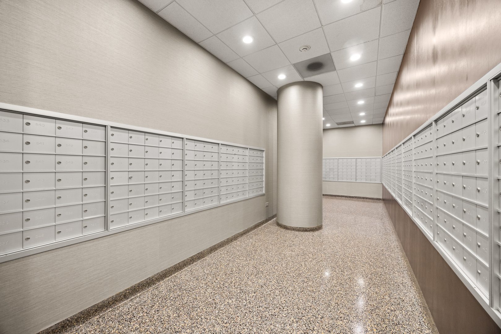 405 N Wabash Avenue 2801