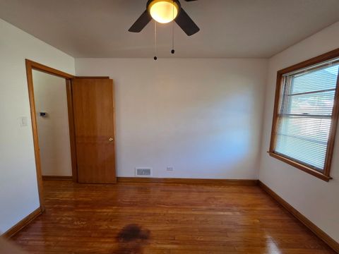 Tiny photo for 3804 Harvey Avenue #1, Berwyn, IL 60402 (MLS # 12581134)