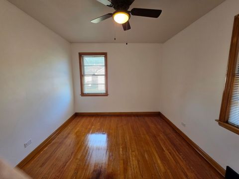 Tiny photo for 3804 Harvey Avenue #1, Berwyn, IL 60402 (MLS # 12581134)