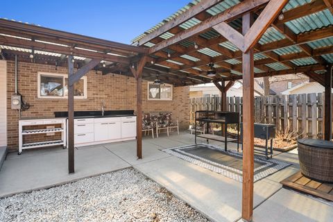 Tiny photo for 7830 W CARMEN Avenue, Norridge, IL 60706 (MLS # 12578975)