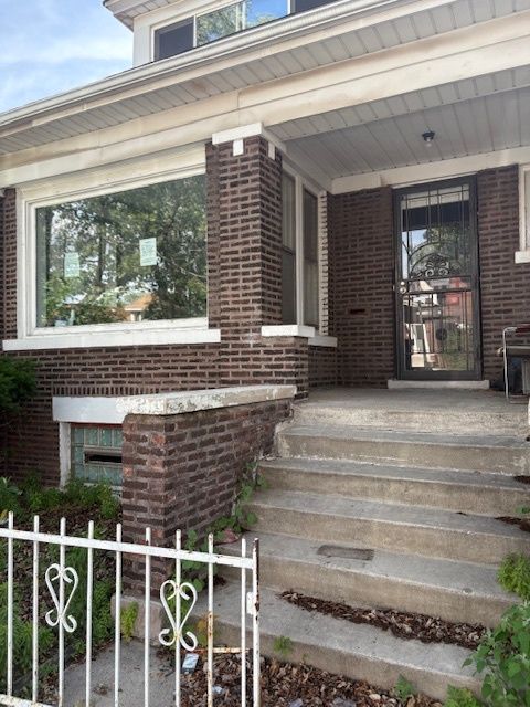 Tiny photo for 7744 S Rhodes Avenue, Chicago, IL 60619 (MLS # 12489926)