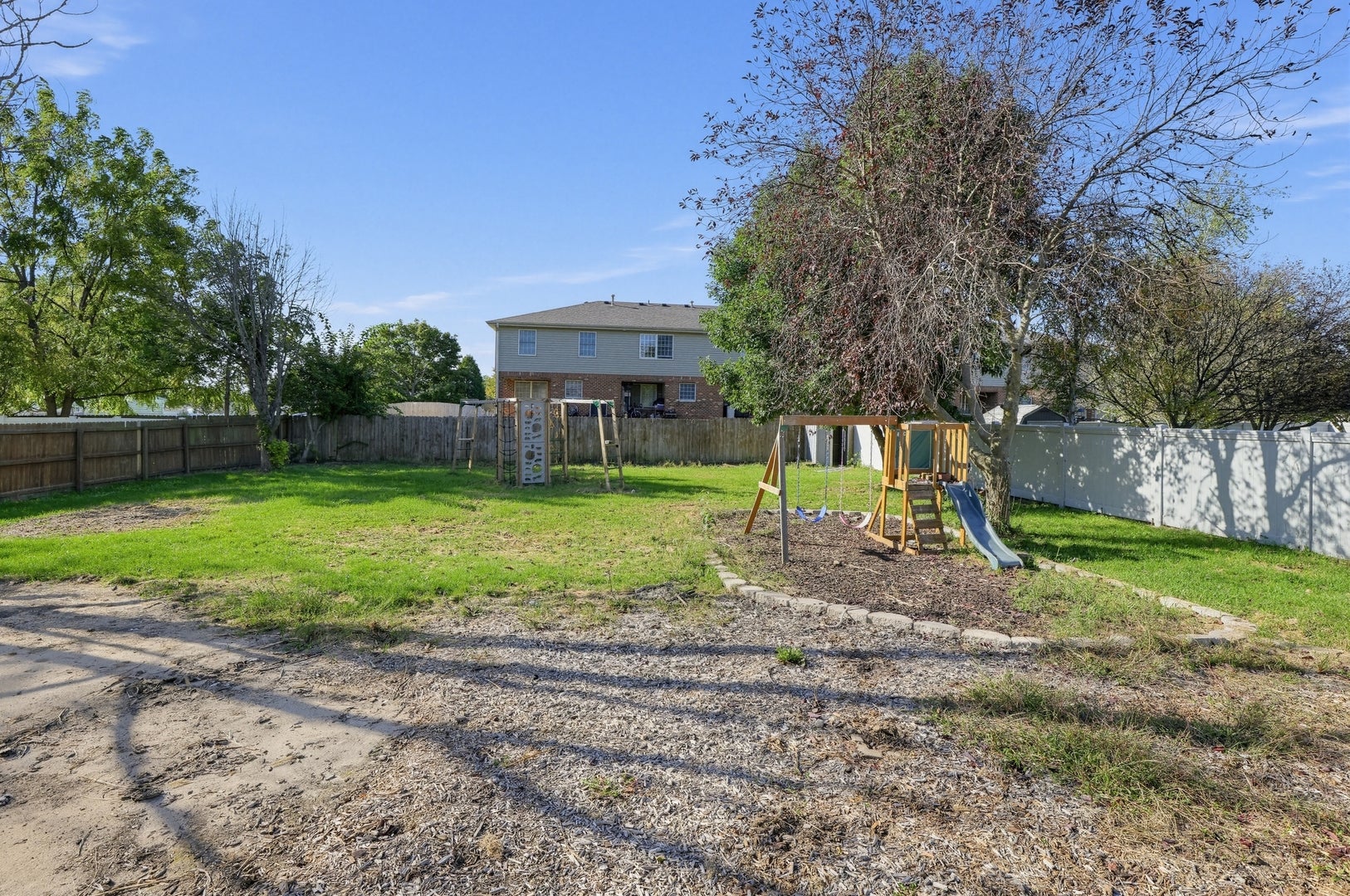 152 E First Street
