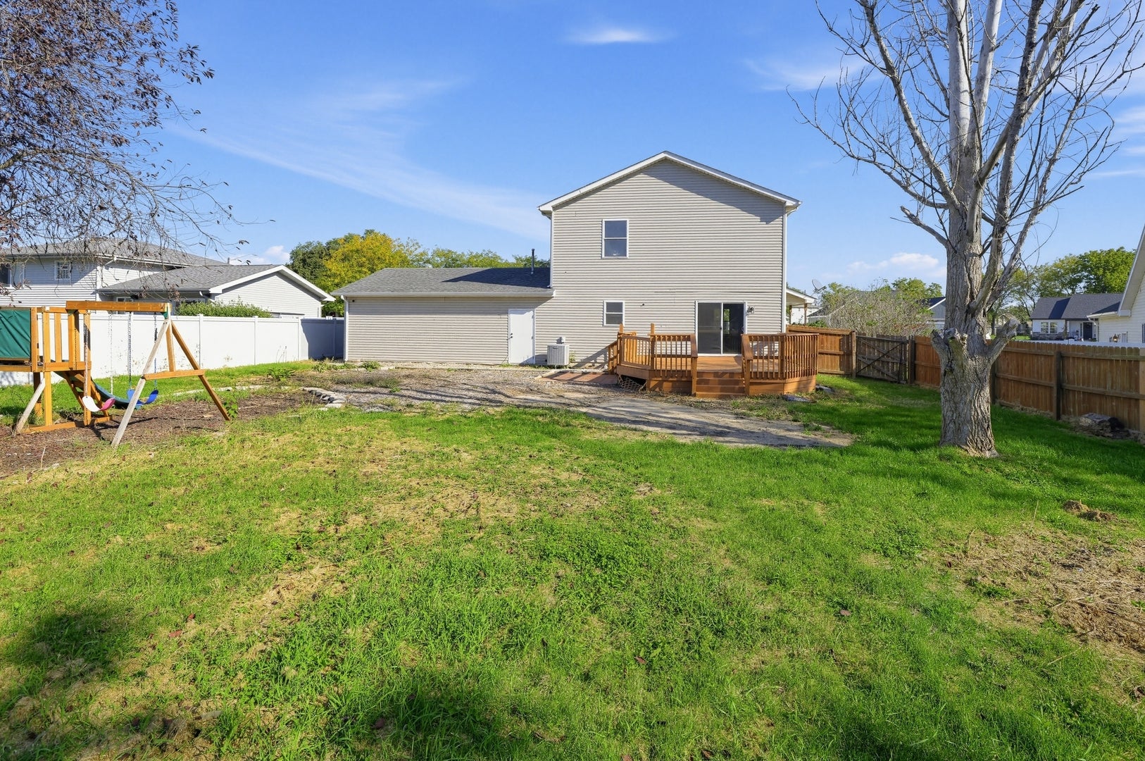 152 E First Street