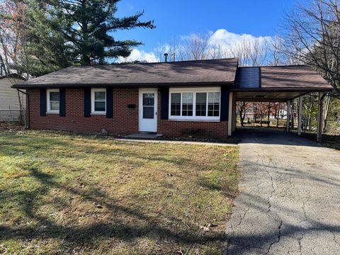 Photo of 1315 Williamsburg Drive, Champaign, IL 61821 (MLS # 12538634)