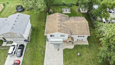 Tiny photo for 711 Osage Street, Joliet, IL 60432 (MLS # 12639988)