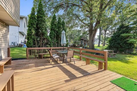 Tiny photo for 711 Osage Street, Joliet, IL 60432 (MLS # 12639988)