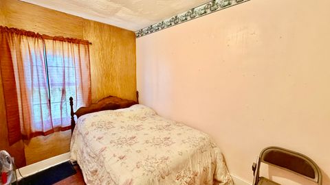 Tiny photo for 800 W Mccord Street, Centralia, IL 62801 (MLS # 12604733)