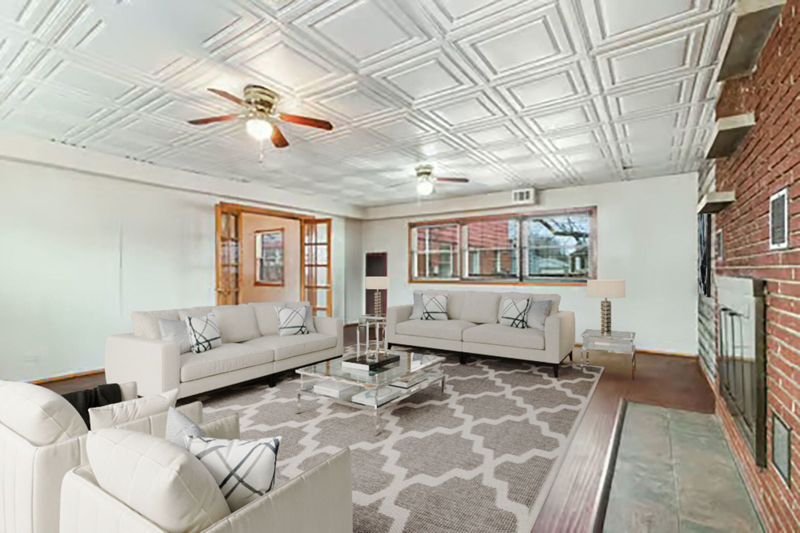 4539 Clyde Avenue