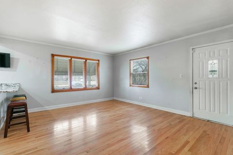 Tiny photo for 4539 Clyde Avenue, Lyons, IL 60534 (MLS # 12579494)