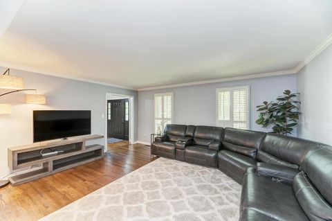 Tiny photo for 705 Potomac Avenue, Naperville, IL 60565 (MLS # 12459949)