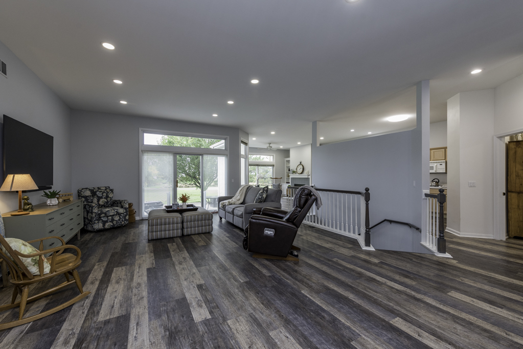 3068 N Southern Hills Drive