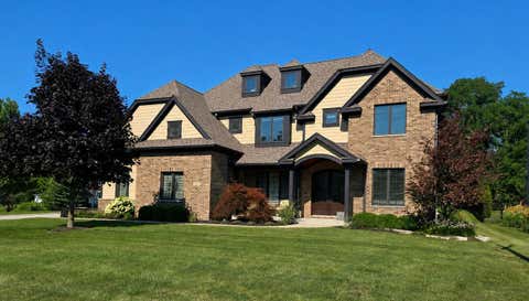 Tiny photo for 6701 Sunset Avenue, Countryside, IL 60525 (MLS # 12657372)