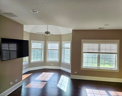 Tiny photo for 6701 Sunset Avenue, Countryside, IL 60525 (MLS # 12657372)