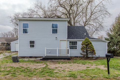 Tiny photo for 305 Chestnut Street, Hudson, IL 61748 (MLS # 12560978)