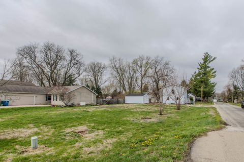 Tiny photo for 305 Chestnut Street, Hudson, IL 61748 (MLS # 12560978)