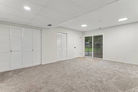 Tiny photo for 158 N Prairie Avenue, Mundelein, IL 60060 (MLS # 12739555)
