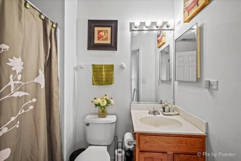 Tiny photo for 1743 AVALON Court, Glendale Heights, IL 60139 (MLS # 12786739)