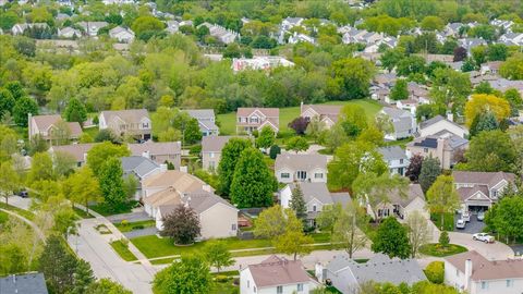 Tiny photo for 4 Forest Cove Court, Streamwood, IL 60107 (MLS # 12641421)