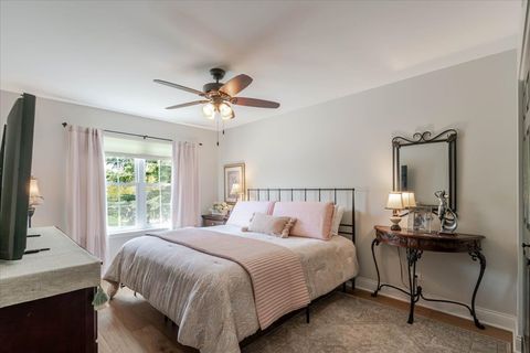 Tiny photo for 4 Forest Cove Court, Streamwood, IL 60107 (MLS # 12641421)