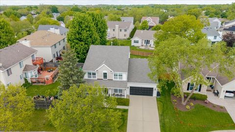Tiny photo for 4 Forest Cove Court, Streamwood, IL 60107 (MLS # 12641421)