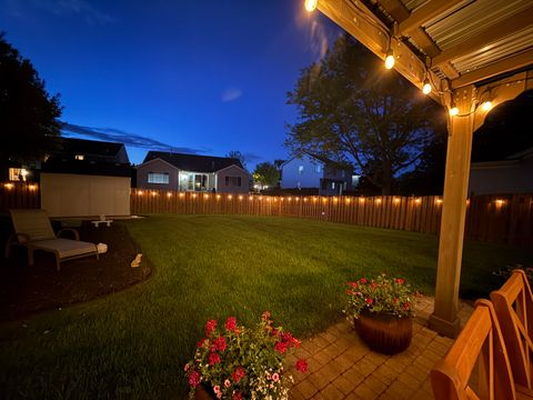 Tiny photo for 4 Forest Cove Court, Streamwood, IL 60107 (MLS # 12641421)