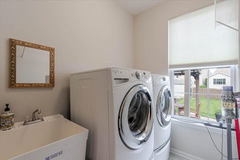 Tiny photo for 4 Forest Cove Court, Streamwood, IL 60107 (MLS # 12641421)