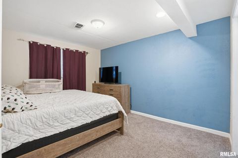 Tiny photo for 3511 ELDORADO Drive, Bettendorf, IA 52722 (MLS # QC4269812)