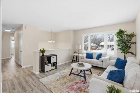 Tiny photo for 3511 ELDORADO Drive, Bettendorf, IA 52722 (MLS # QC4269812)