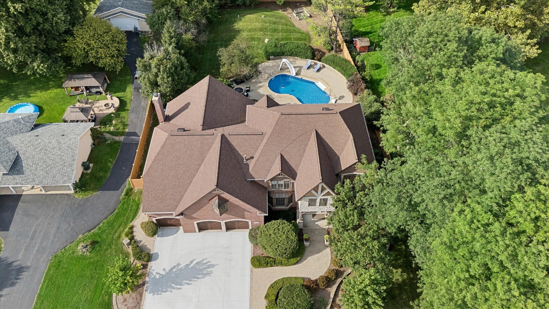 29W280 HARTMAN Drive