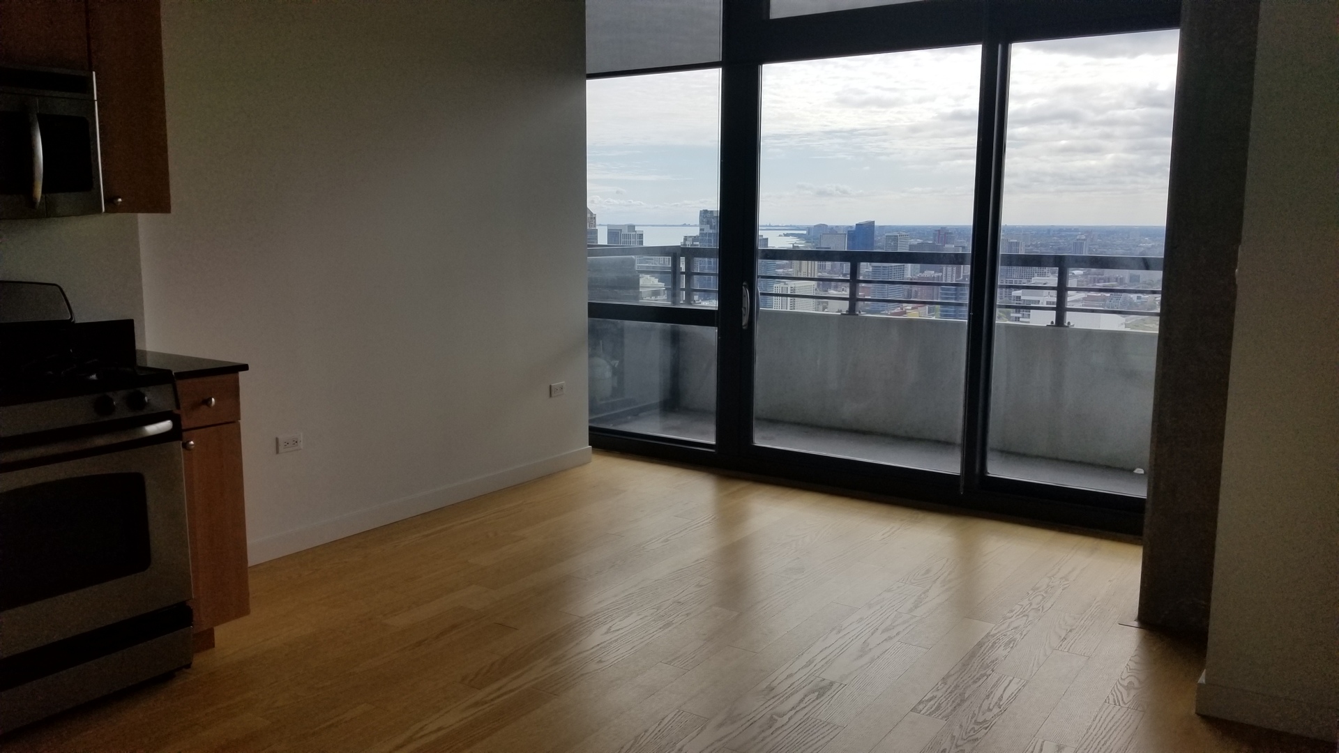 235 W Van Buren Street 4503