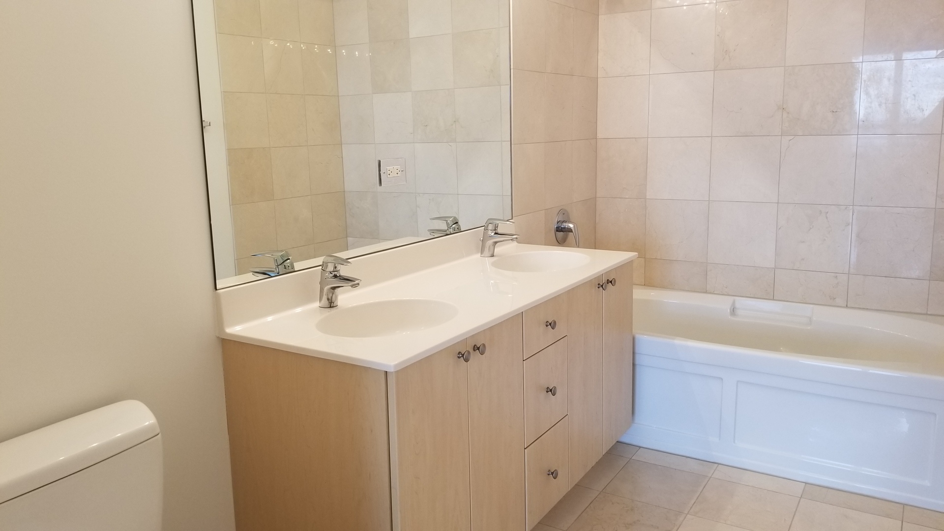 235 W Van Buren Street 4503