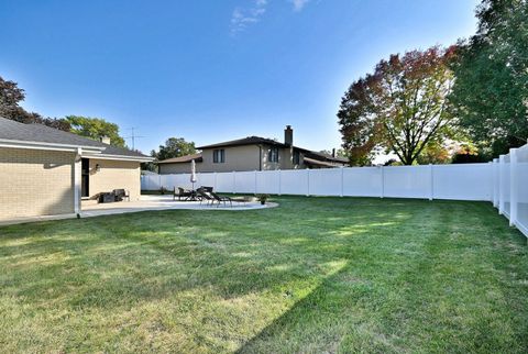 Tiny photo for 21W181 NORTH Lane, Itasca, IL 60143 (MLS # 12489242)