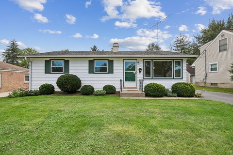 Photo of 153 School Street, Grayslake, IL 60030 (MLS # 12751411)