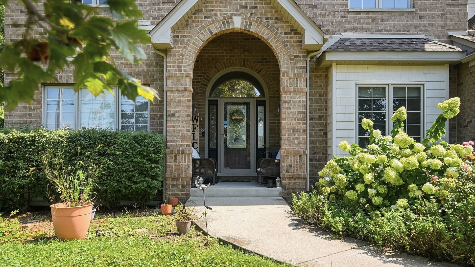 12327 S 71st Court