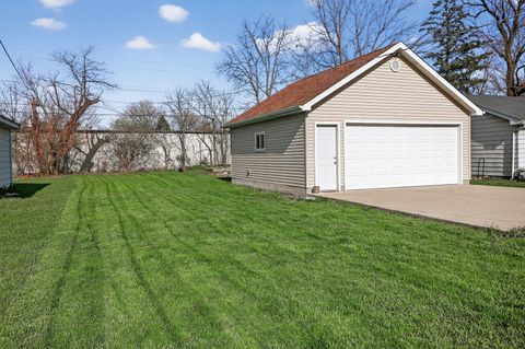 Tiny photo for 204 Mound Street, Willow Springs, IL 60480 (MLS # 12612506)