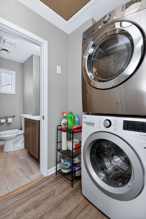 Tiny photo for 204 Mound Street, Willow Springs, IL 60480 (MLS # 12612506)